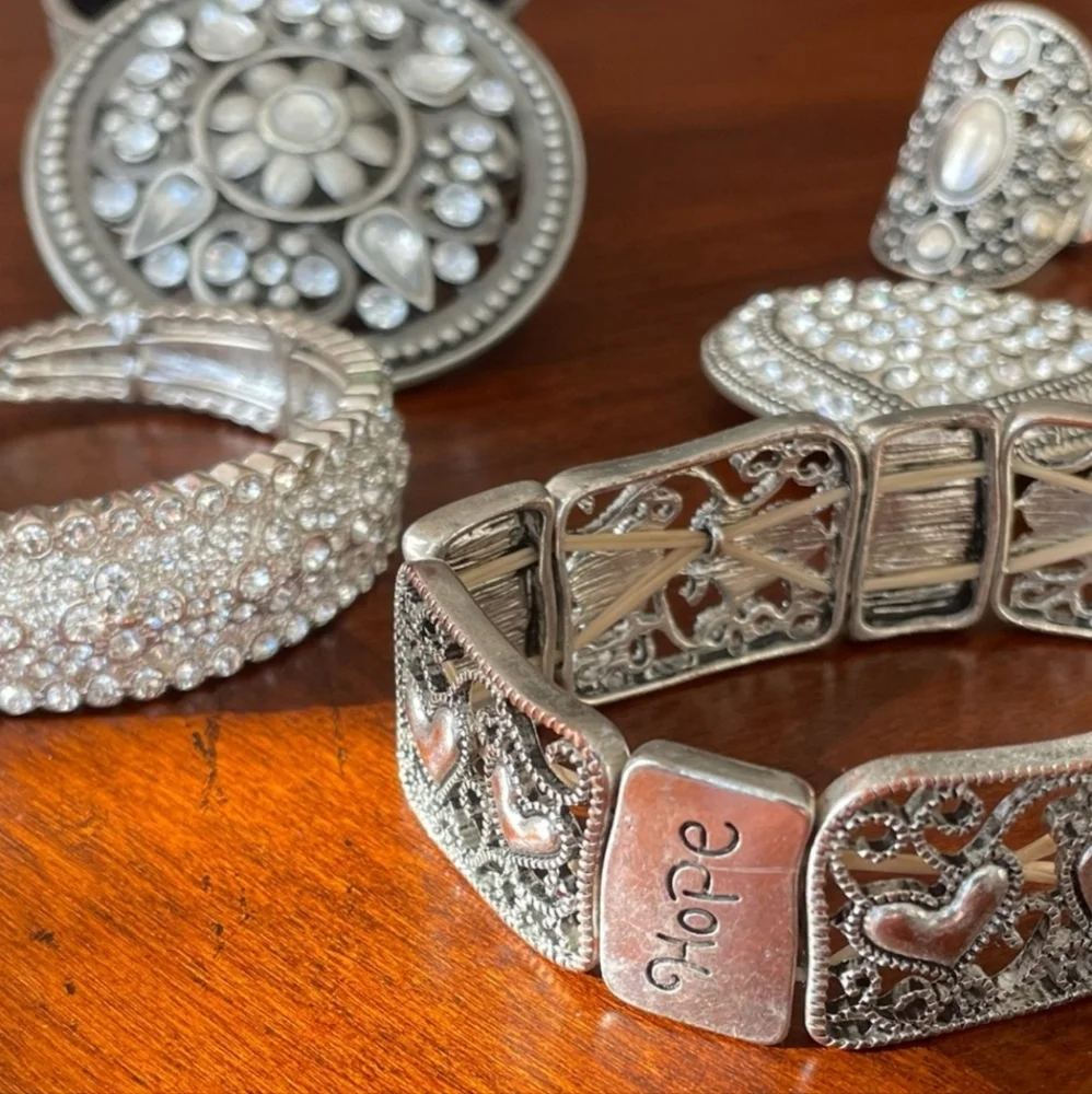Jewelry Bundle - Picture 4 of 13